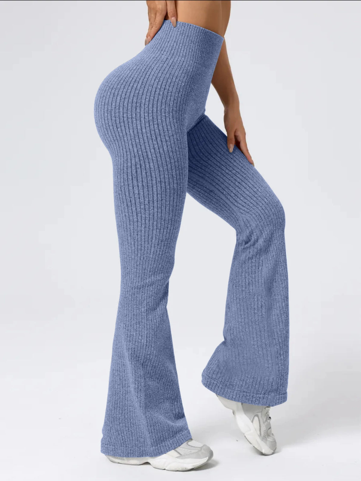 High-Waist Flared Leggings mit ausgestelltem Bein